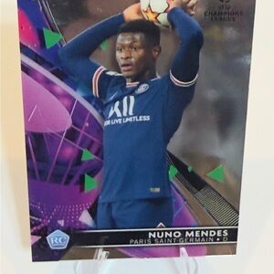 2022 Topps Finest # 23 Paris Saint-Germain Nuno Mendes Navy Soccer Card RC